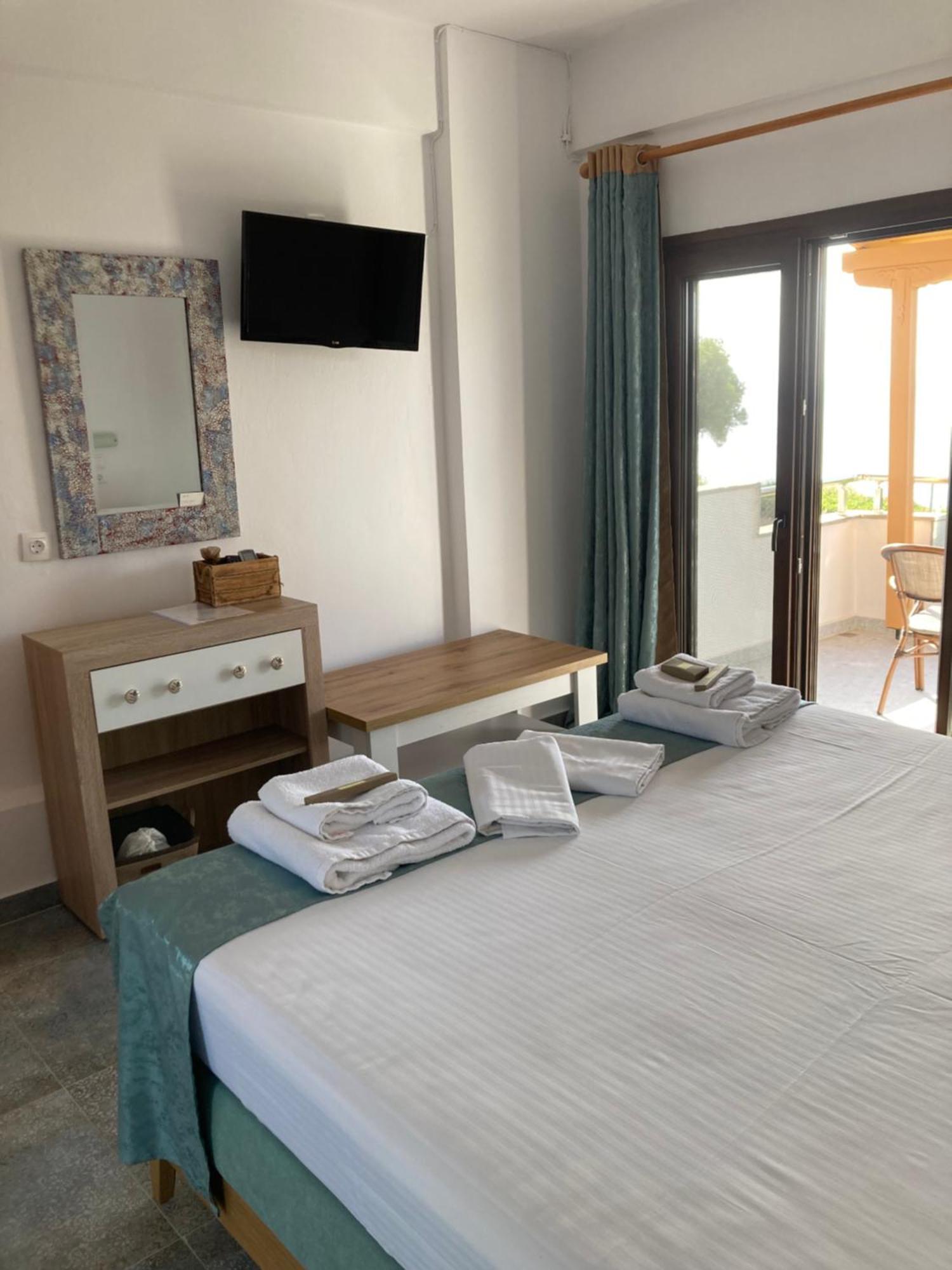 Marianna Sea View Afitos Afytos Exterior foto