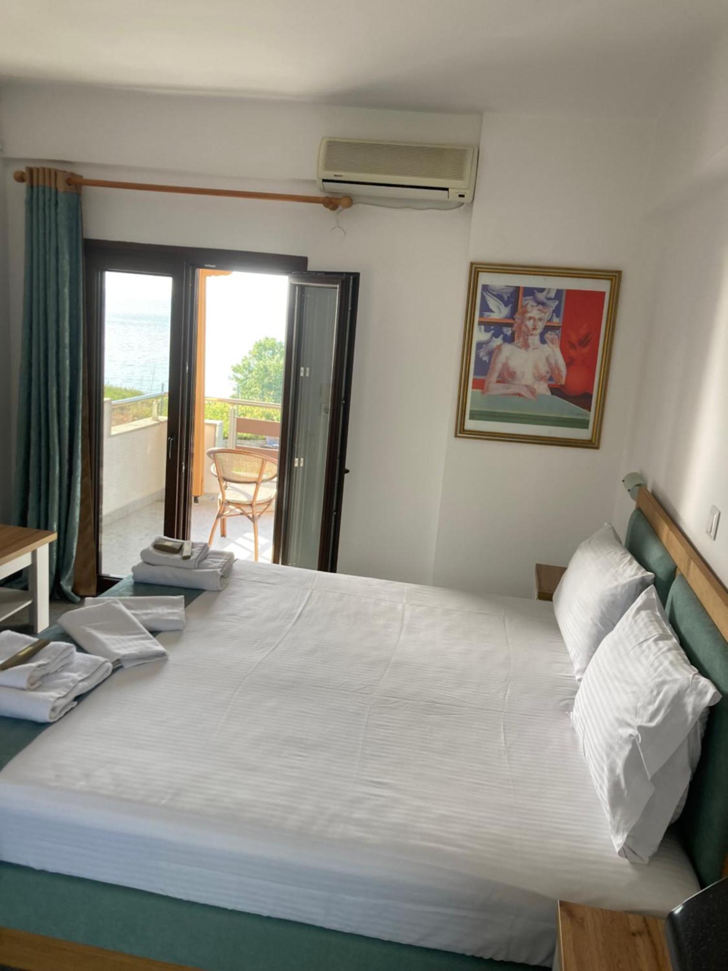 Marianna Sea View Afitos Afytos Exterior foto